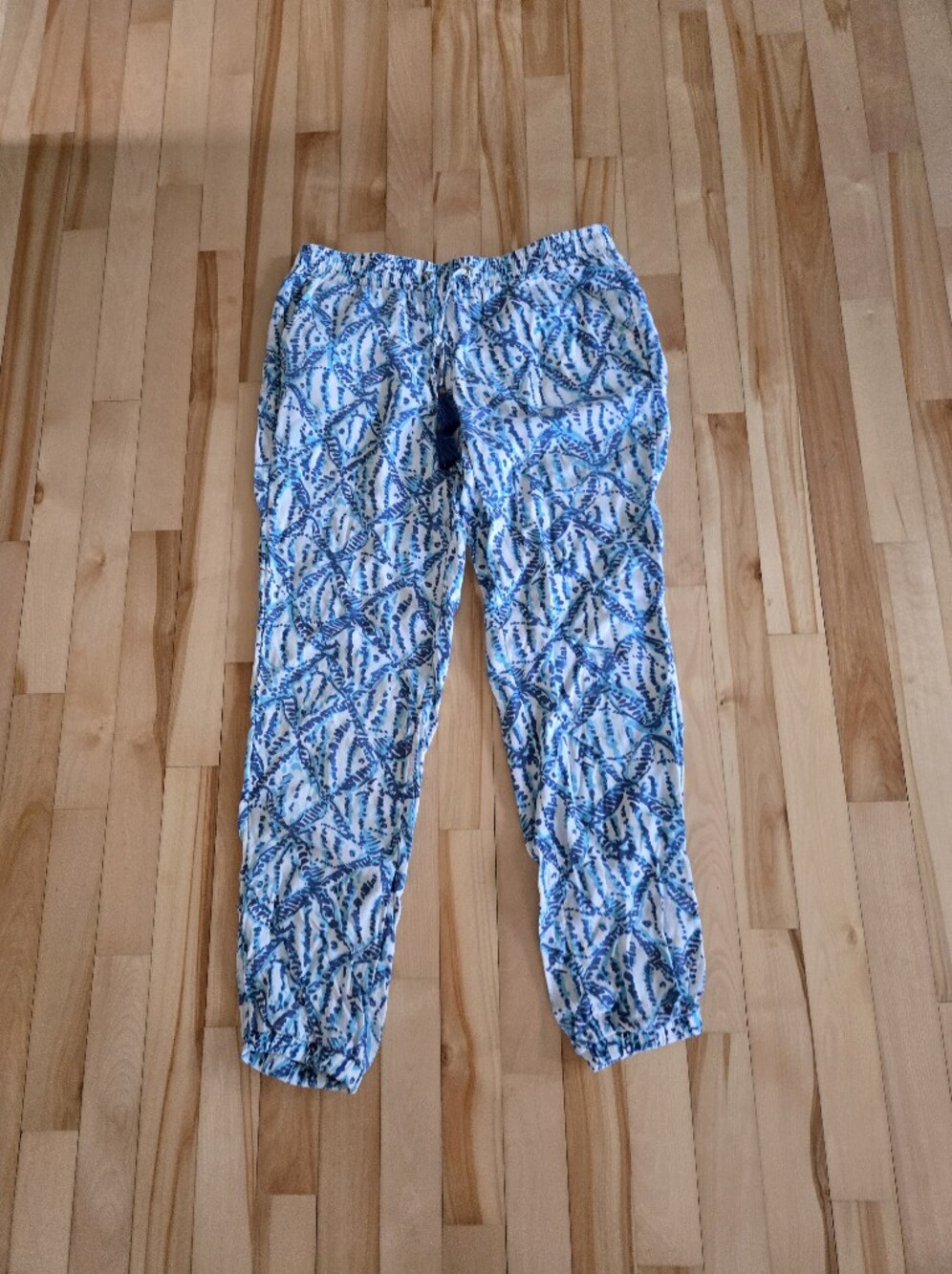Lightweight Blue Lilly Pulitzer Print Lounge Pants Small